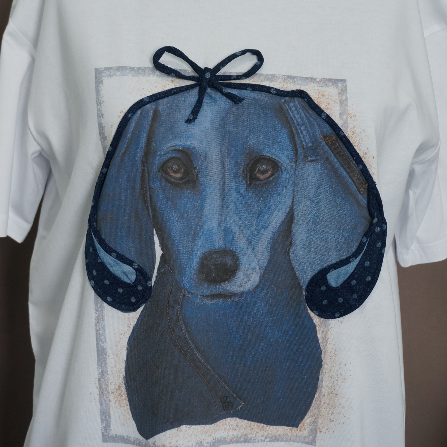 "Dachshund" - Art T-Shirt with Denim Accents