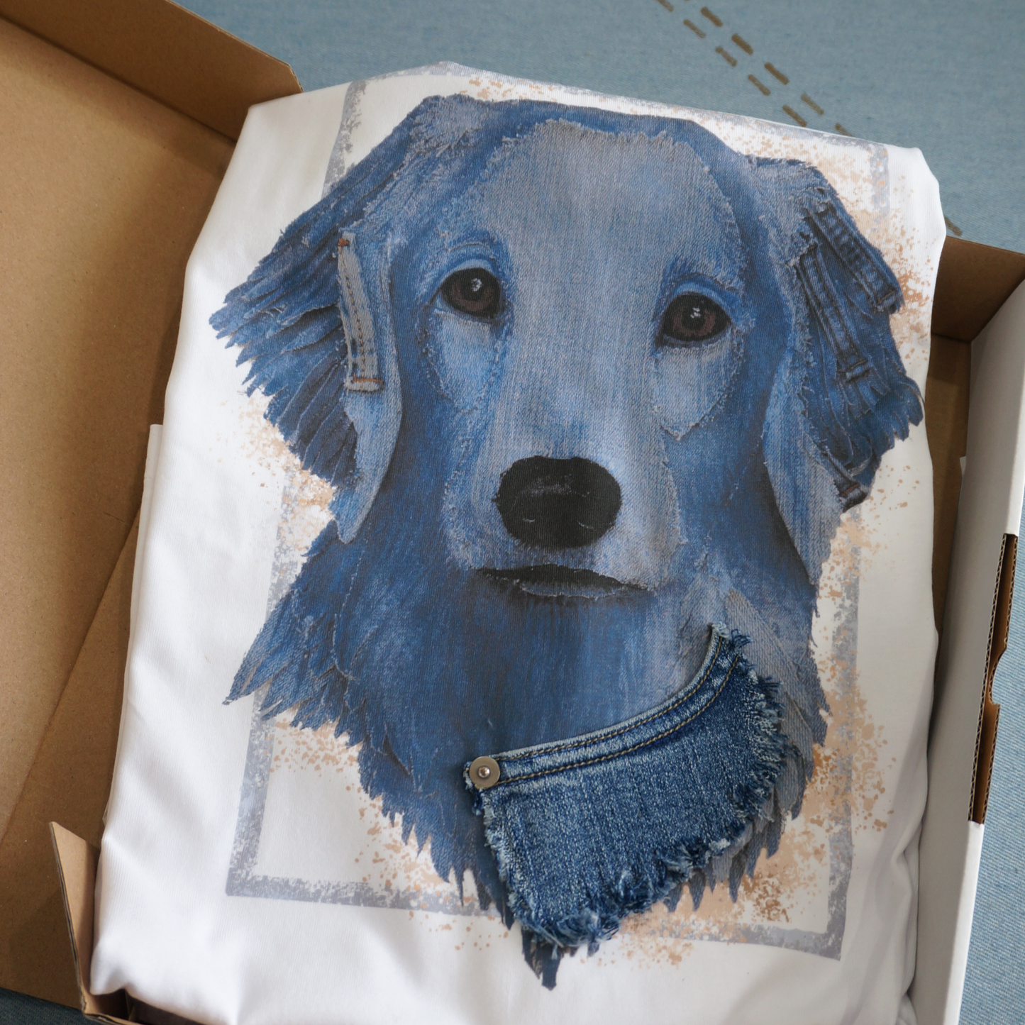 "Labrador" - Art T-Shirt with Denim Accents