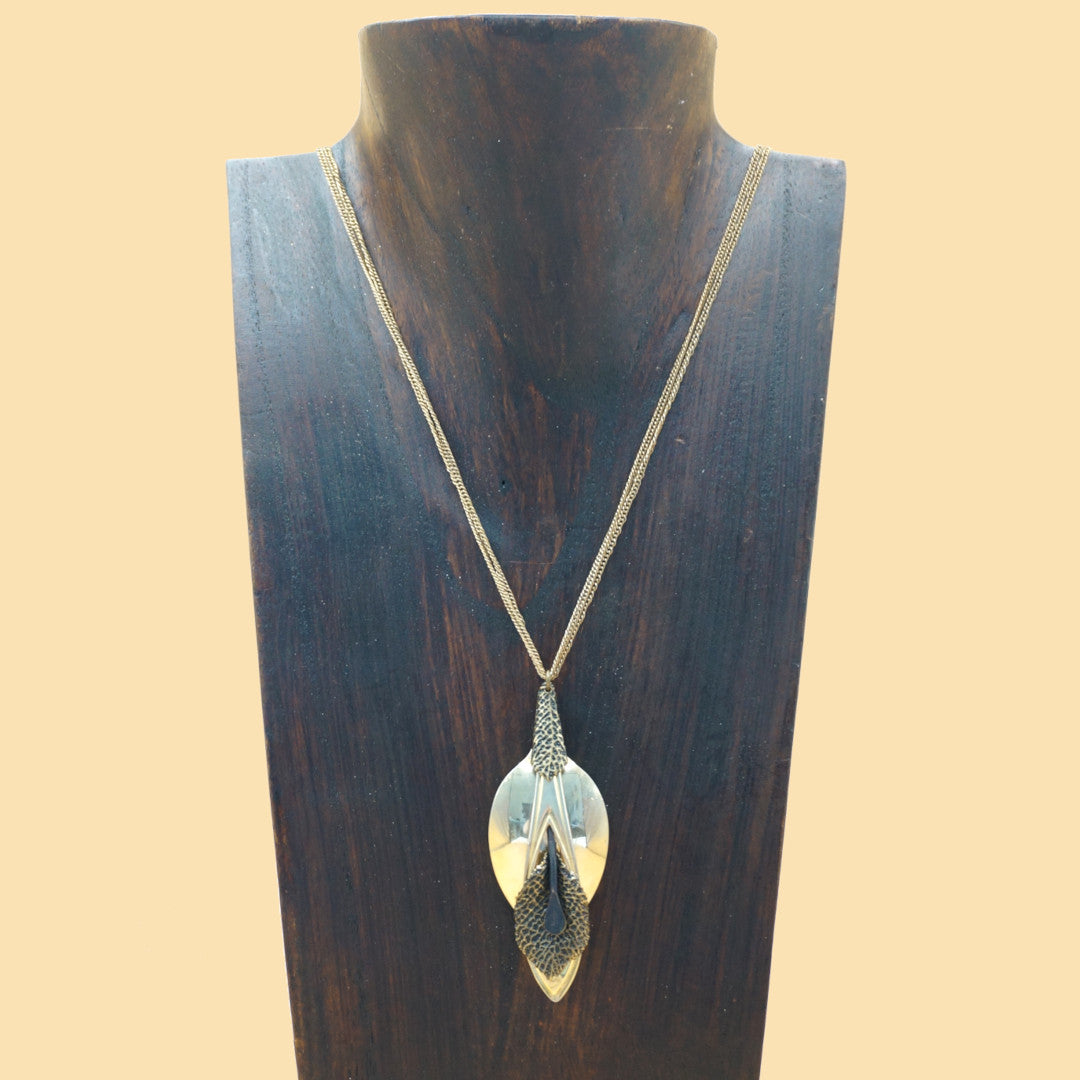 The Golden Leaf - Necklace