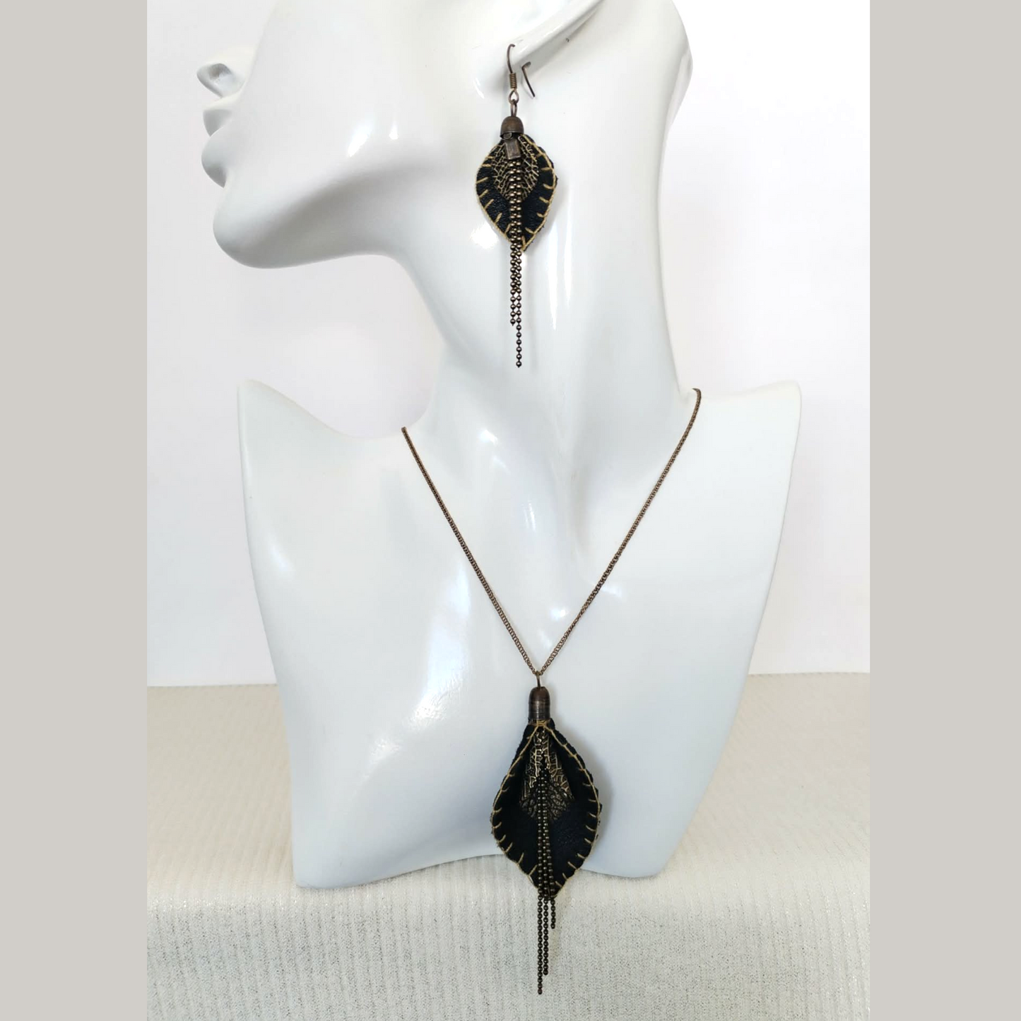 The Leaves - set, earrings and necklace