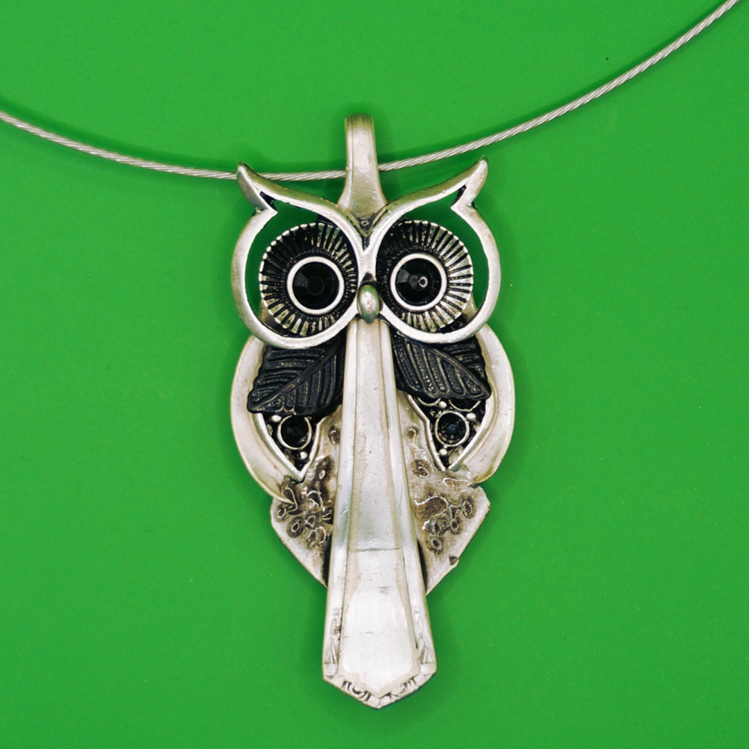 Owl - necklace