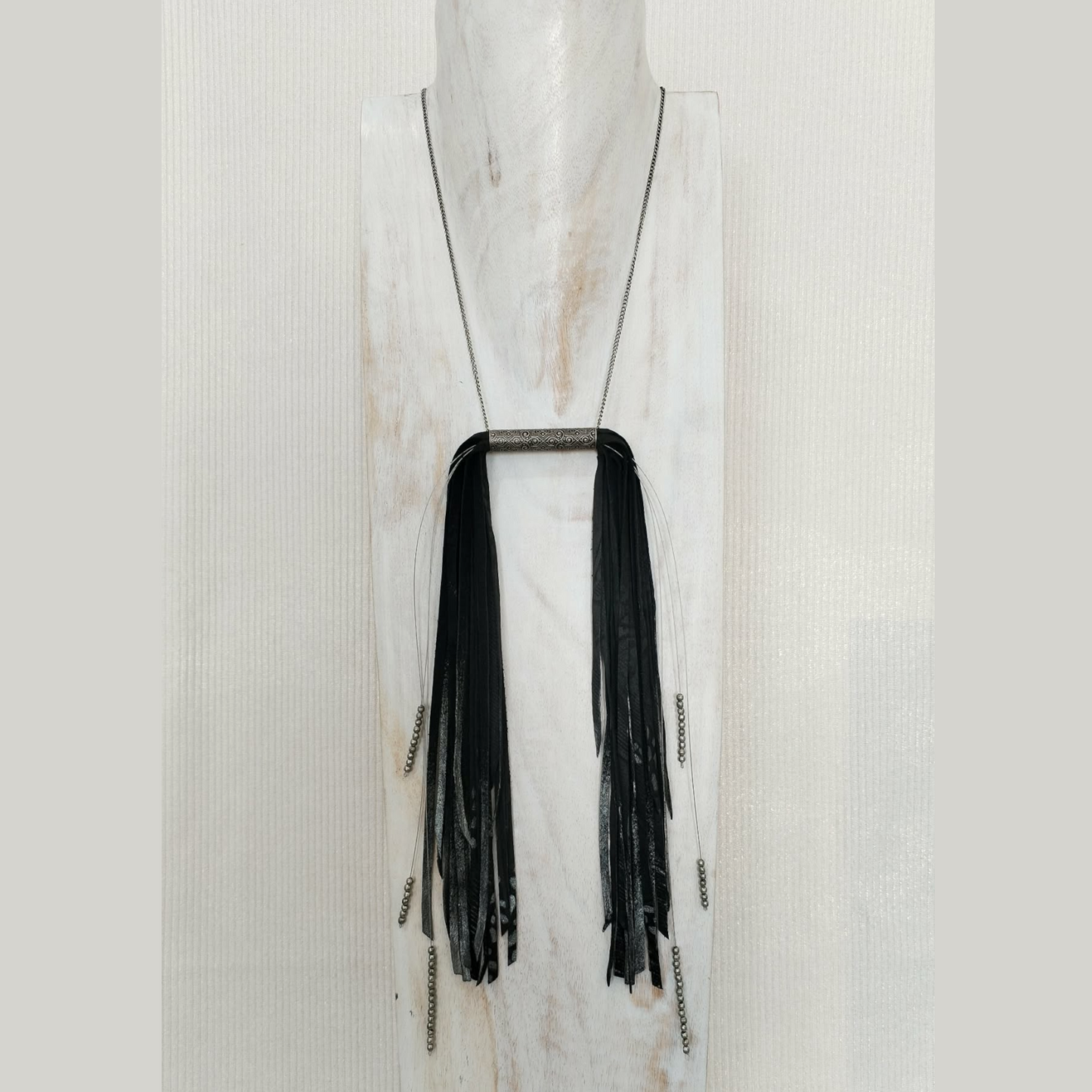 Silver Waterfall - Leather necklace