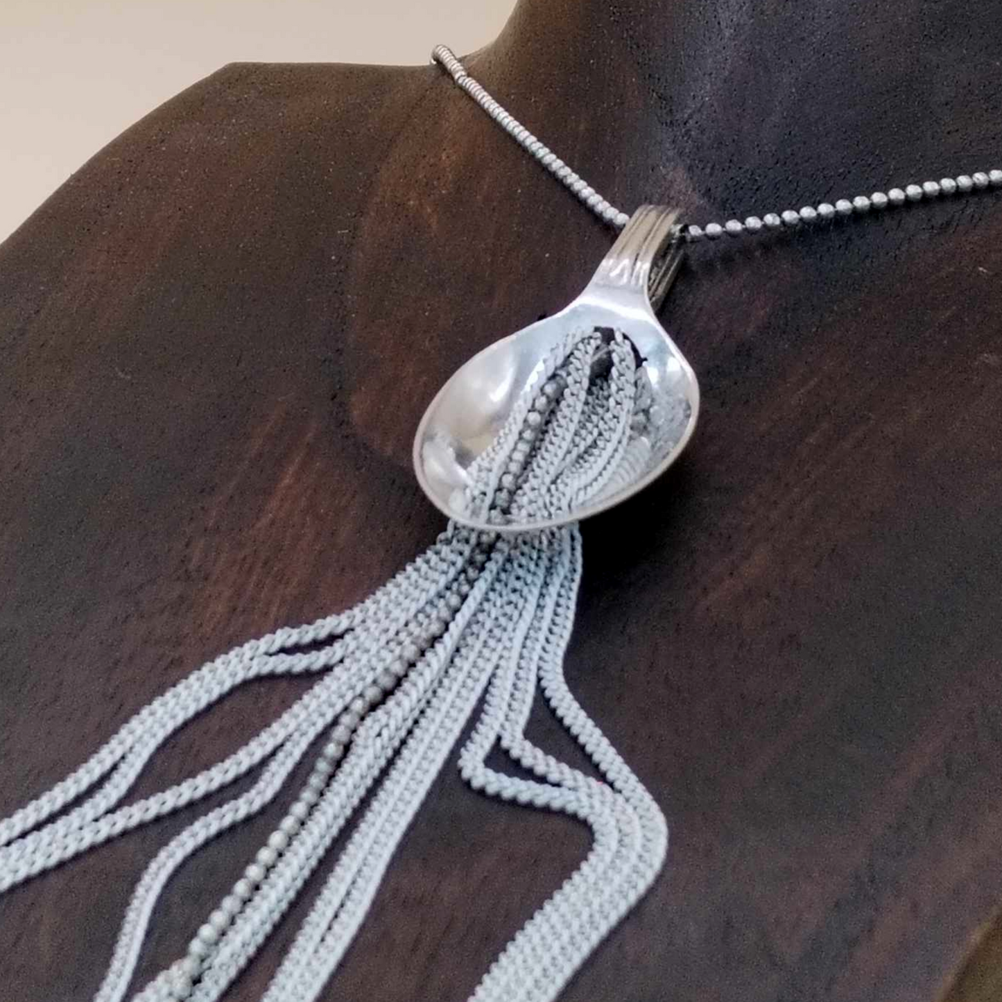 Fringes - necklace